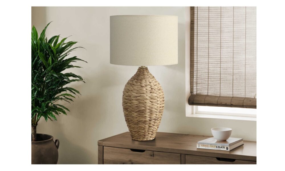 30" Natural Rattan Table Lamp (I 9917)