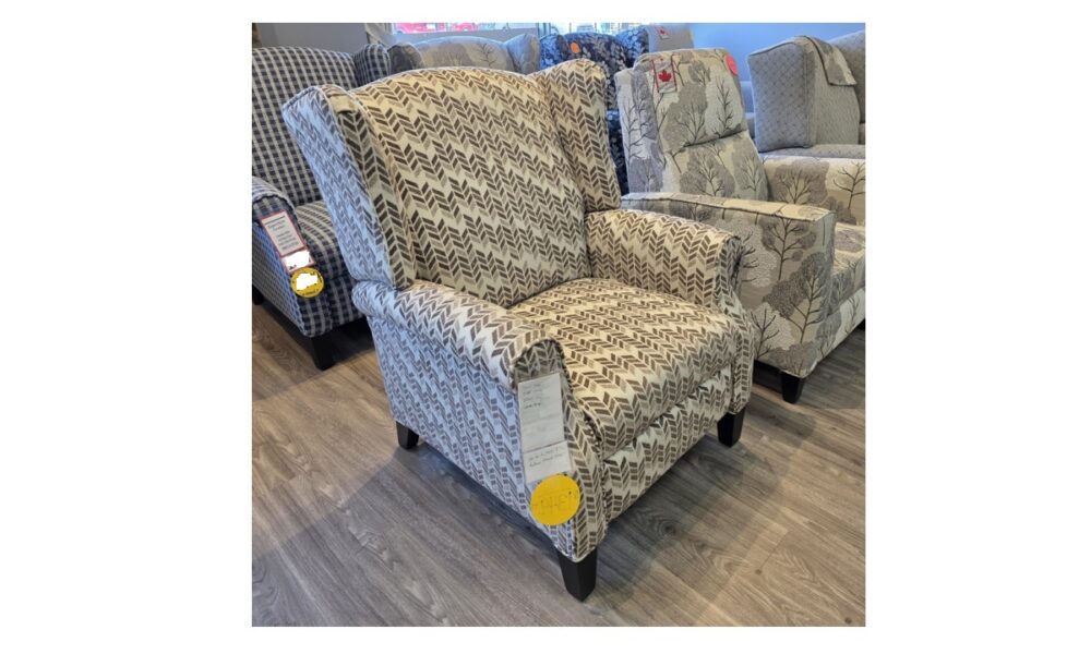 *Superstyle 32R Recliner - Minnah Ivory