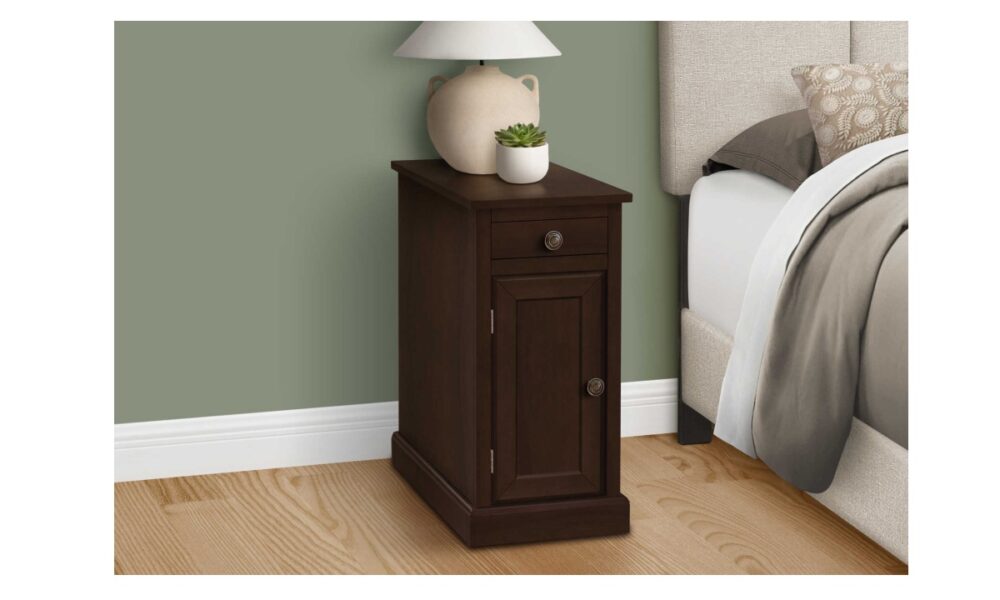Espresso End Table (I 3964)