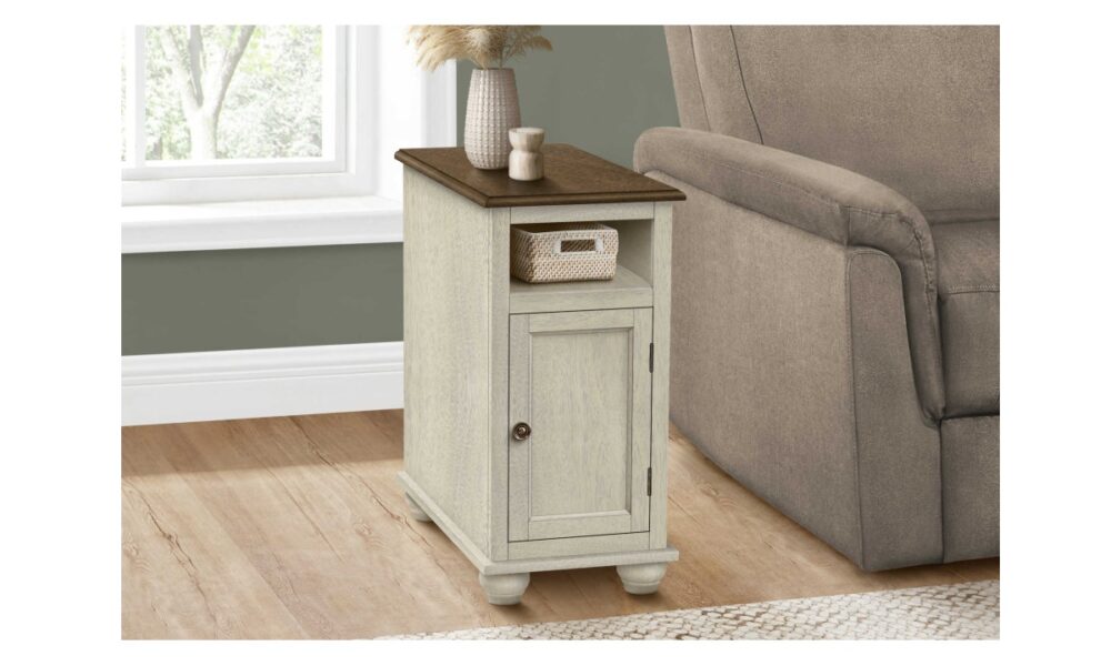 Antique White/Espresso End Table (I 3965)