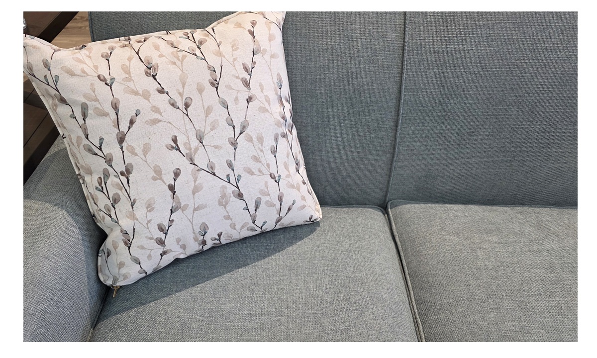 **Superstyle 9422 Sofa - Moment Sky - Image 2