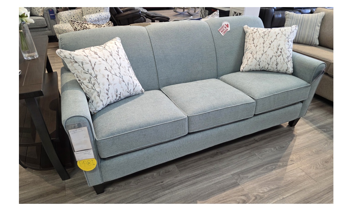 **Superstyle 9422 Sofa - Moment Sky