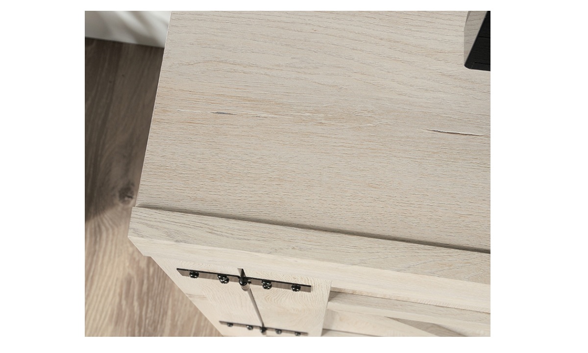 Chalked Chestnut Farmhouse TV Credenza (429575) - Image 4