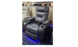 **Chandler Power Recliner w/Zero Gravity - Blueberry (929)