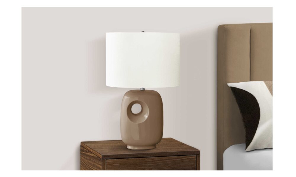 26"H Table Lamp Brown Ceramic  (I 9676) - Image 2