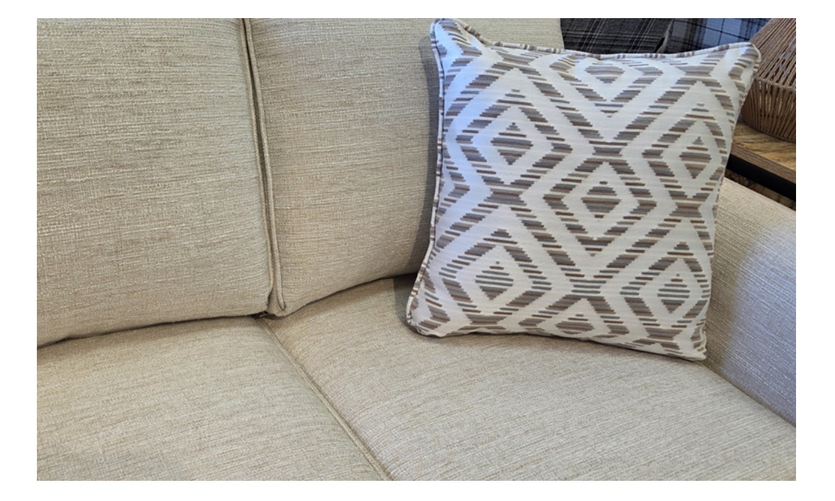**Superstyle 9536 Sofa - Sharon Ivory - Image 2