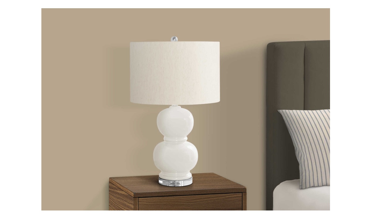 25" Cream Ceramic Table Lamp (I 9744) - Image 2