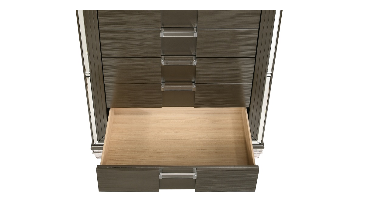 Twenty Nine Chest - Image 6